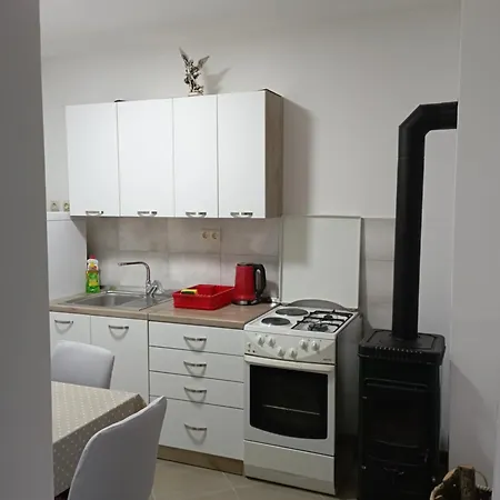 Luce Apartament Kijevo